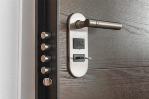 Keep Your Home Secure With Alarm System Keep Your Home Secure With Alarm System
